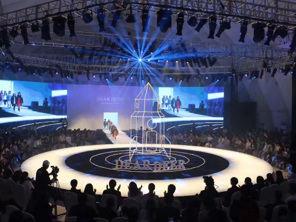 桁架搭建租賃應考慮的細節(jié)步驟