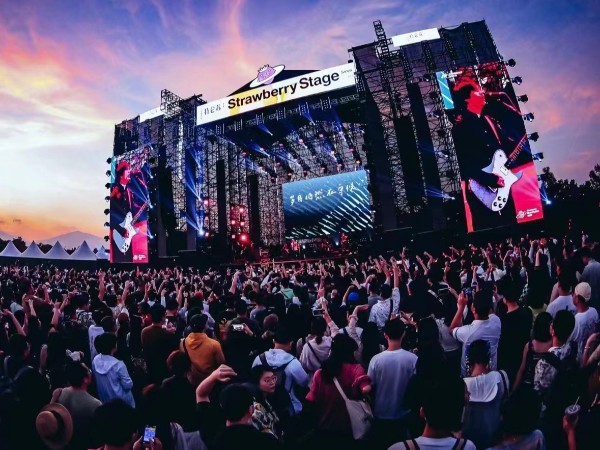 2025企業在試圖選擇哪家舞臺搭建服務商？