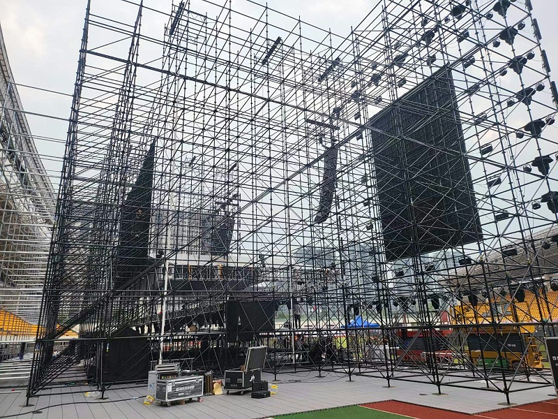 鑫禾舞美來幫助用戶選擇較優(yōu)質(zhì)的搭建舞臺(tái)企業(yè)