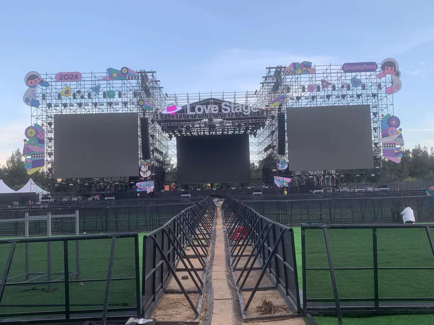 您的舞臺是否曾被拖延的舞臺搭建服務逼入絕境？