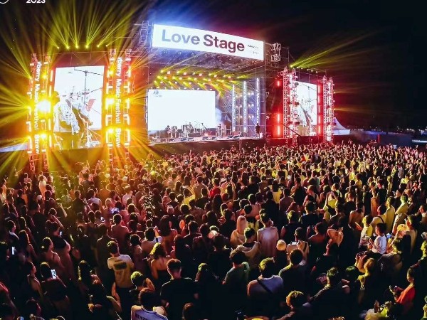 舞臺幕后燈光音響租賃設備選用秘訣