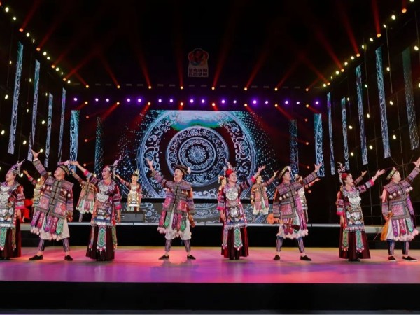 鑫禾舞美助力舞臺(tái)通向成功快車(chē)道