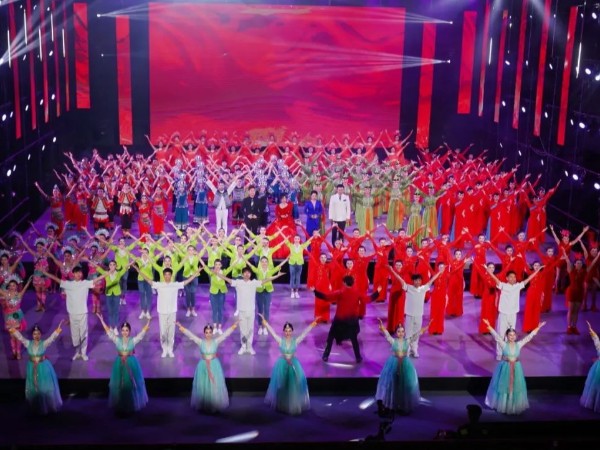 鑫禾舞美助力舞臺(tái)通向成功快車道