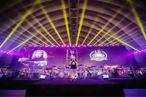 寧波珍珠鼓俱樂部舞臺(tái)燈光租賃案例