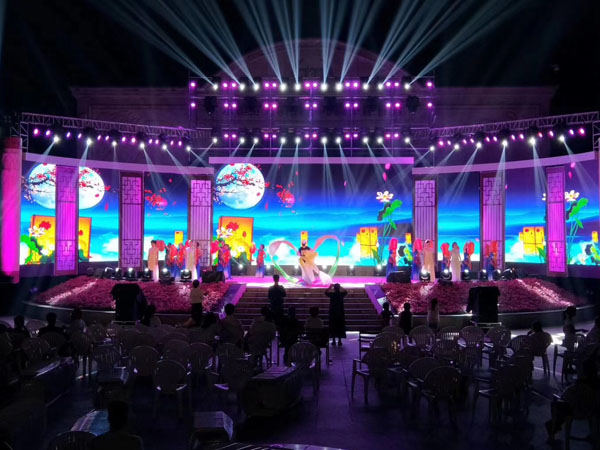 懂得舞臺燈光租賃設備的保養,延長10年